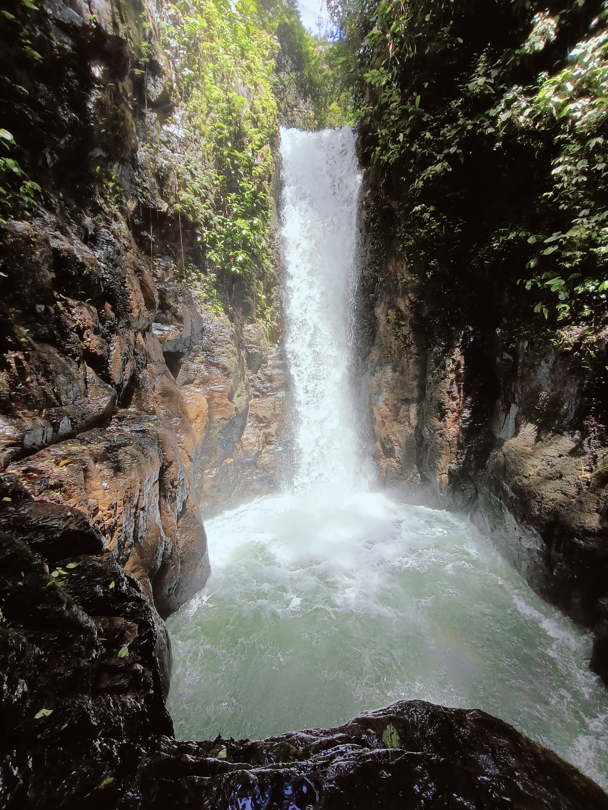 Apa Itu Curug Naga? Curug Naga Selalu Berhasil Memikat Ribuan Wisatawan