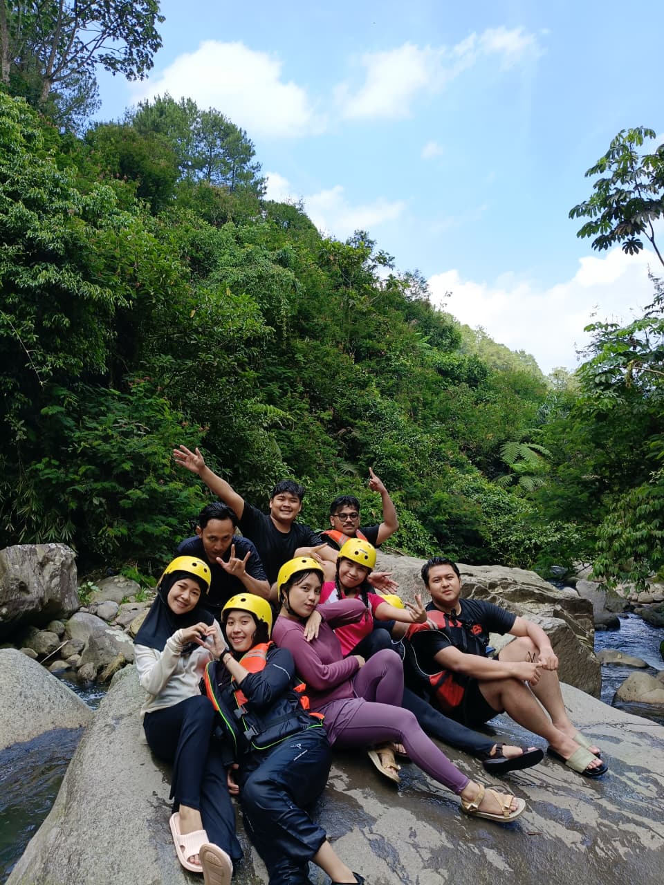Curug Naga, Curug Priuk, Curug Barong